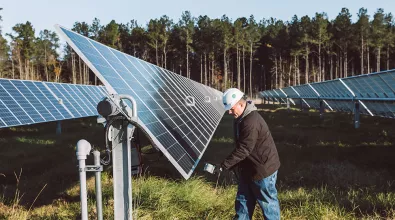 solar_panels_tech.jpg