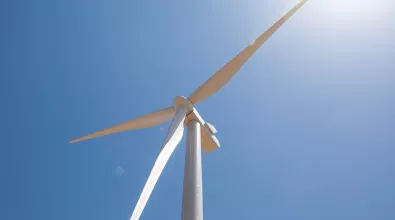 wind_turbine_sun.jpg