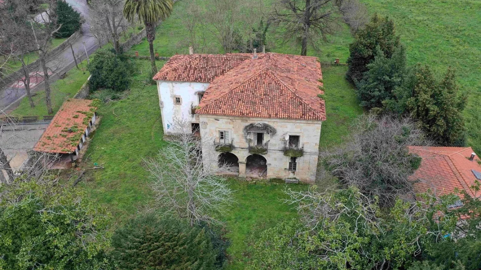 Palacio%20de%20los%20Bustillo%20Ceballos_0.jpg