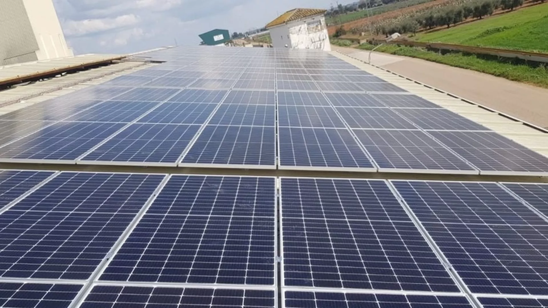 instalaci--n-fotovoltaica-de-h.jpg