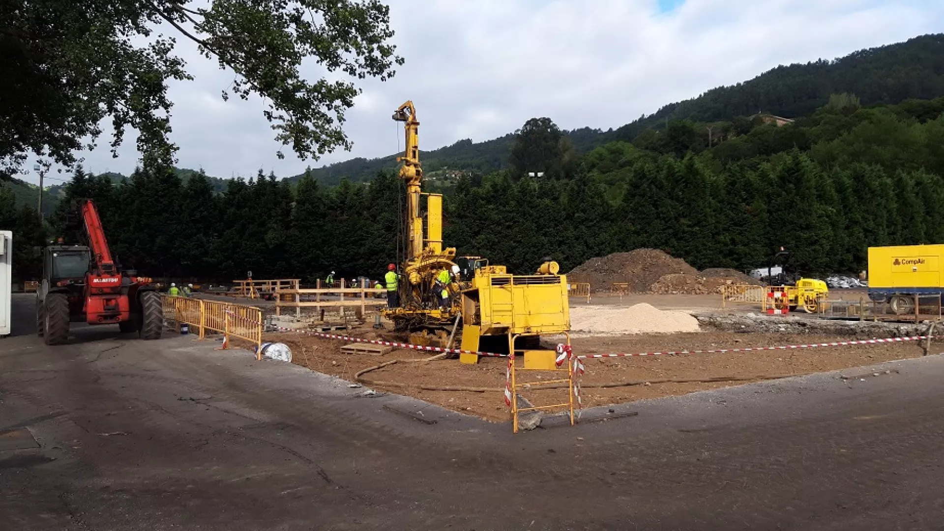 operarios_trabajando_en_el_proyecto_de_industrias_doy_.jpg