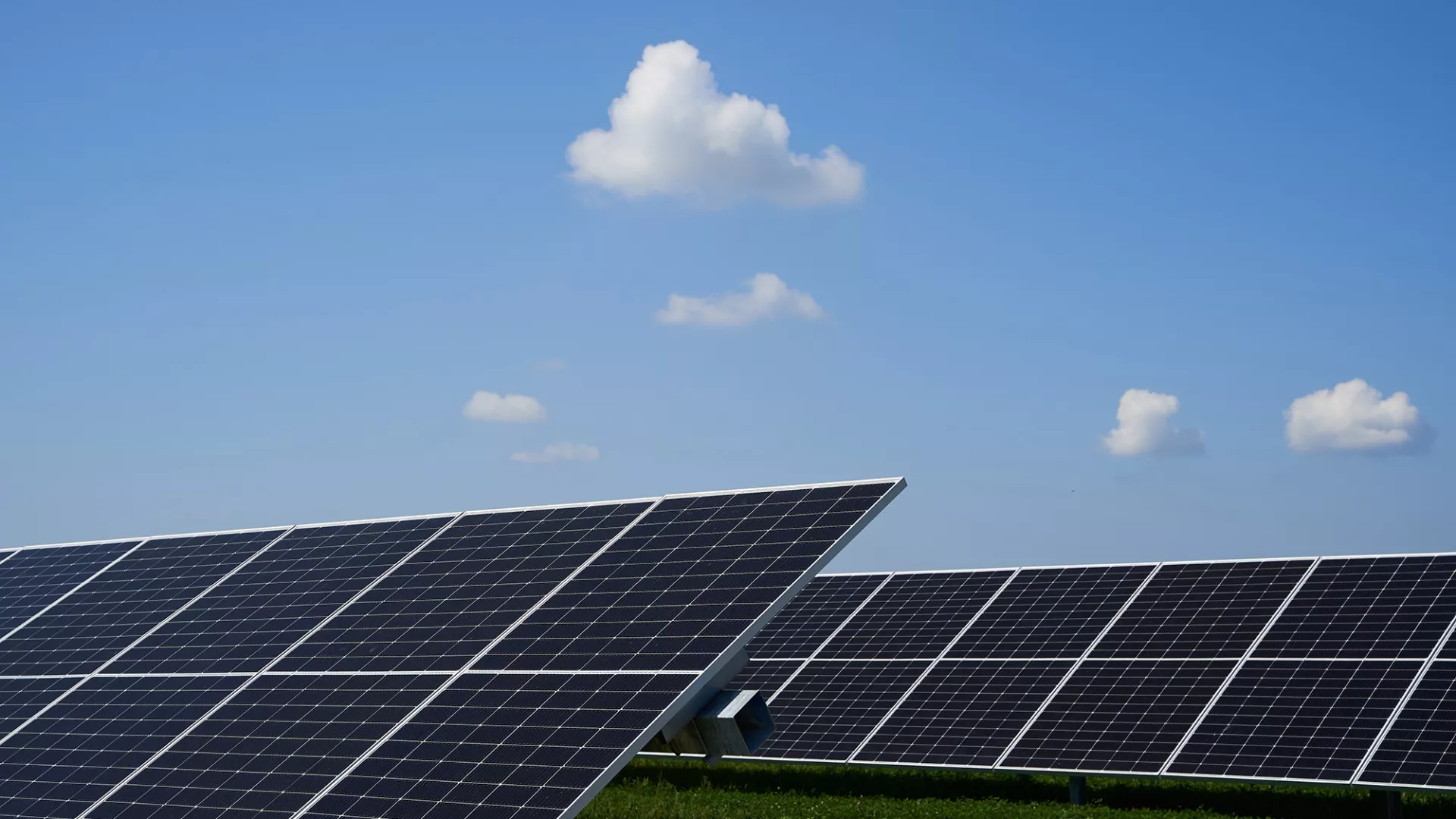 teays-river-solar-hero.jpg