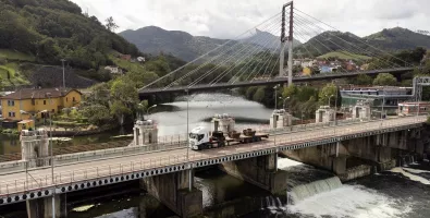 Traslado%20piezas%20que%20compondr%C3%A1n%20EDP%20Art%20Reef%20desde%20Soto%20de%20Ribera_0.jpg