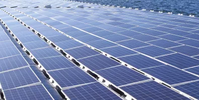 alqueva_solar_flutuadores2_0.jpg