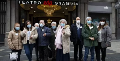 los_mayores_antes_de_la_funcion_web.jpg